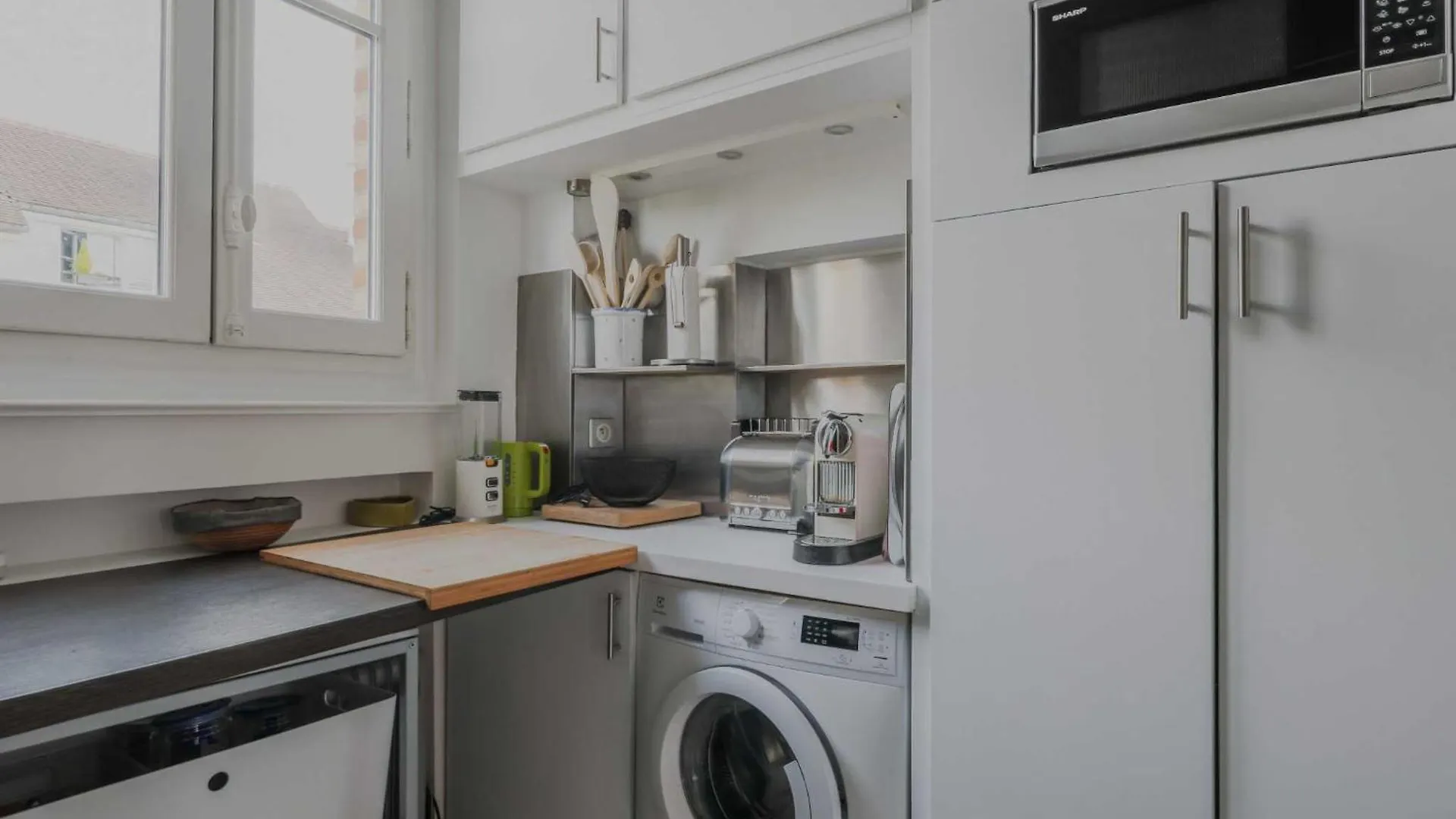 Magnificent Apartment- 2Br 4P- Near Sacre-Coeur Paris 0*,  Frankrike
