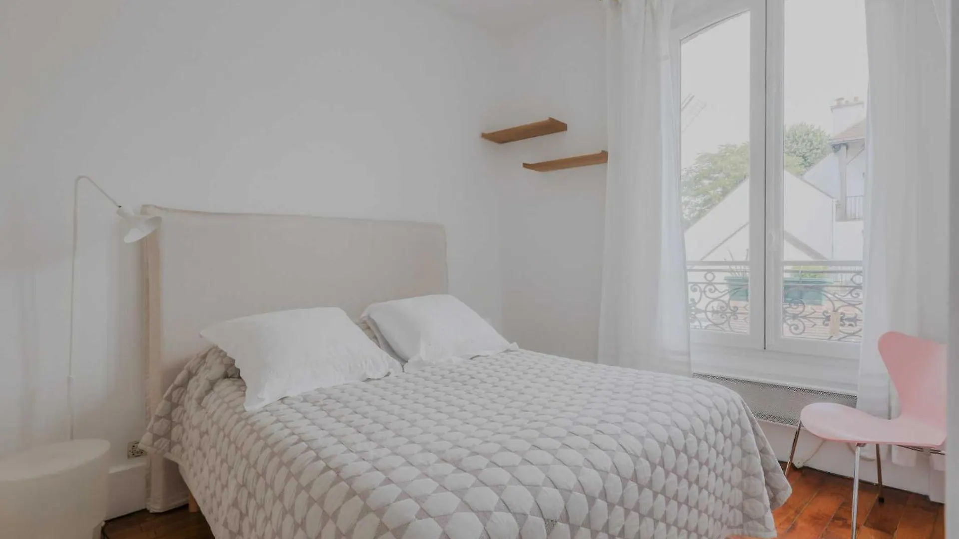 Magnificent Apartment- 2Br 4P- Near Sacre-Coeur Parijs